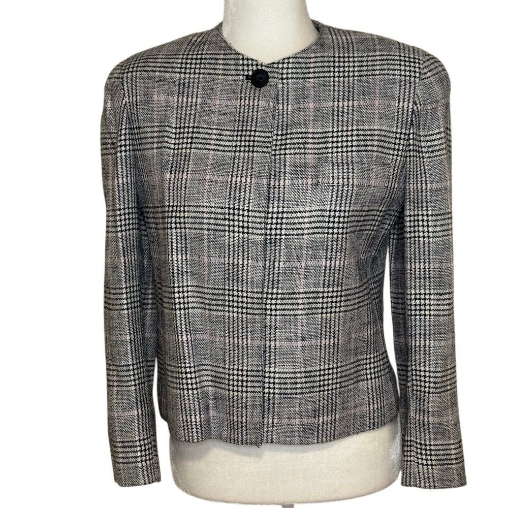 Vintage Evan Picone Petites Blazer. Fully Lined. Size Petite 6. Great Condition!